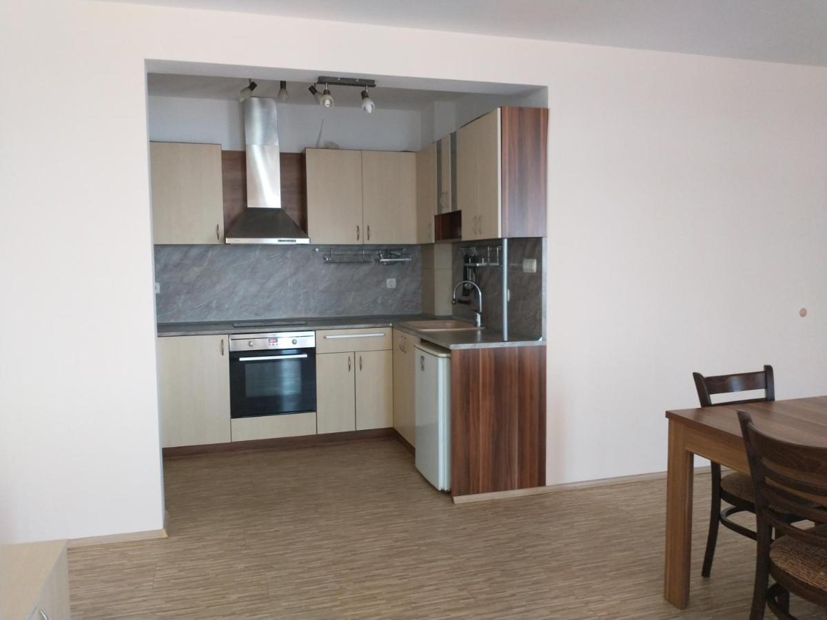 Aura Family Hotel 라브다 외부 사진