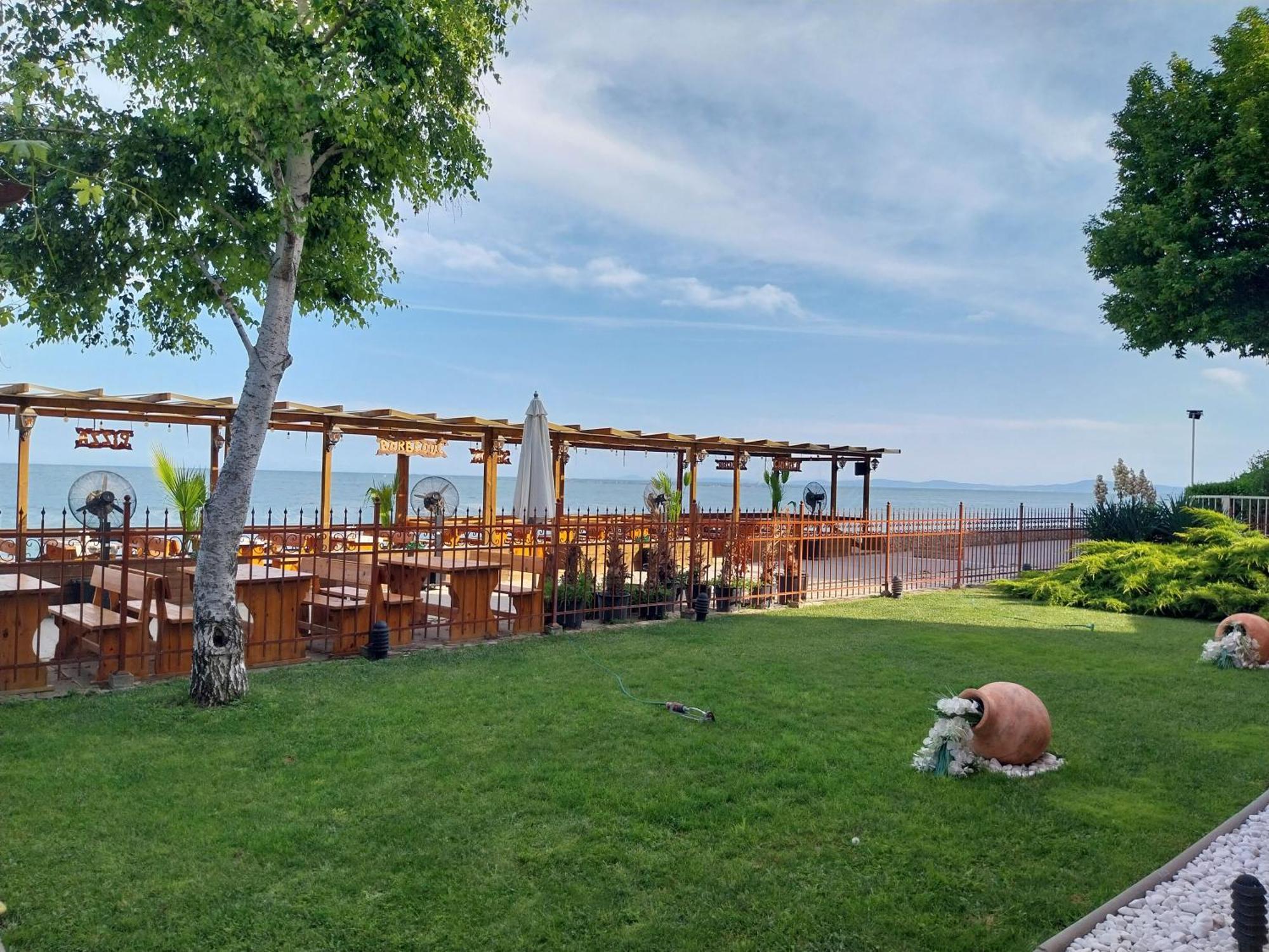 Aura Family Hotel 라브다 외부 사진